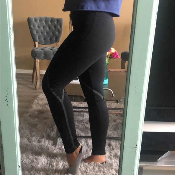 Nike reflective Leggings dry fit - Picture 3 of 6